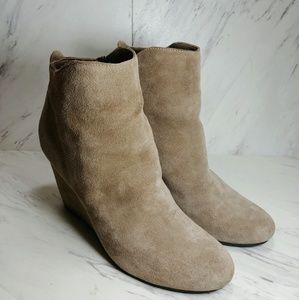 dolce vita grayson wedge bootie
